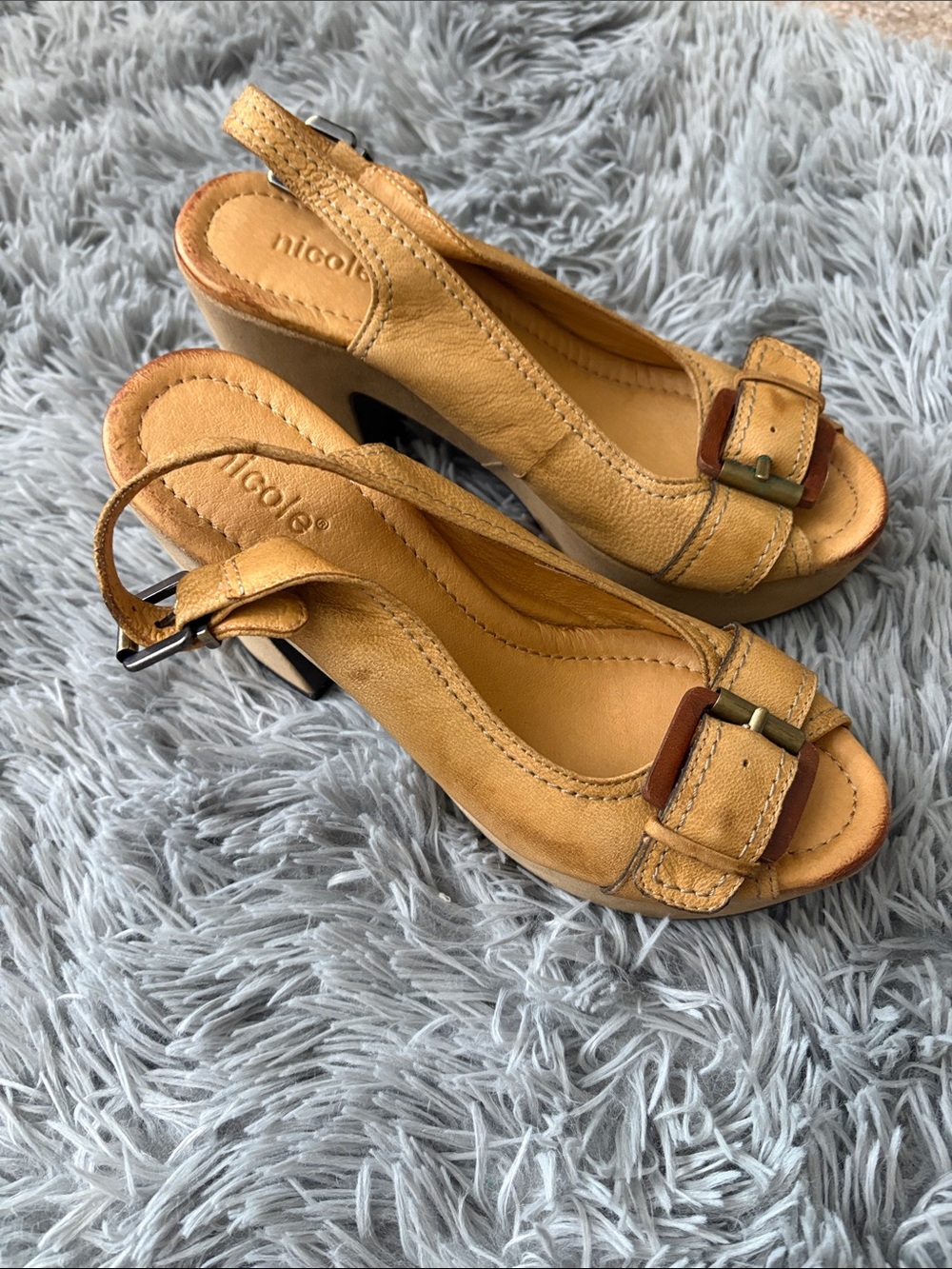 Nicole Mustard Leather Slingback Wedge Sandals never worn